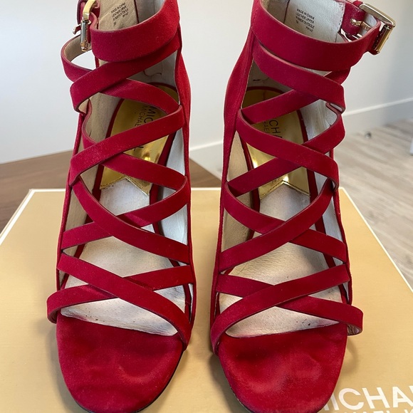 Michael Kors - Thedore Back Zip - Picture 2 of 5